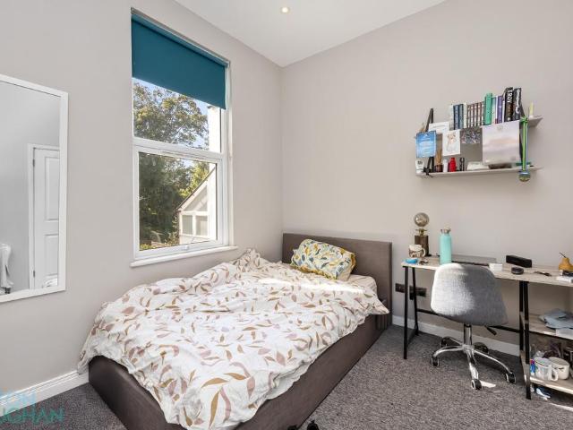 130 Springfield Road, East Sussex BN1 1 bed flat to rent £736 pcm £170 pw