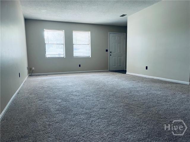 130 Pointe S Dr, Hinesville, GA 31313 | MLS #SA352721