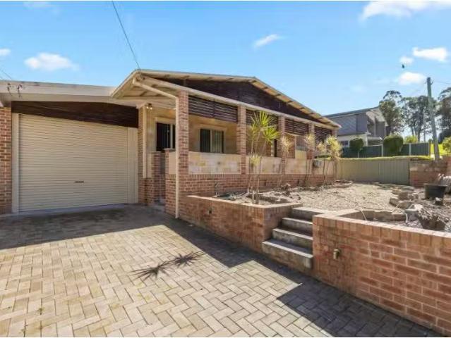 130 Percival Road, Greystanes House for rent Listed by Andrea.