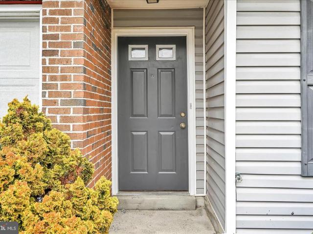 130 Peregrine Lane