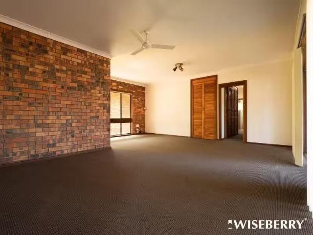 130 Rockford Road, TAHMOOR House for rent Listed by Jason Mon.