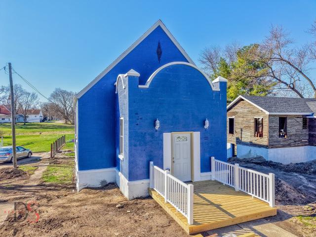 130 W Scott St, Seneca, IL 61360 | MLS #12605