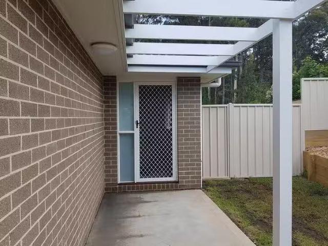130A Edward Road, Batehaven, NSW 2536