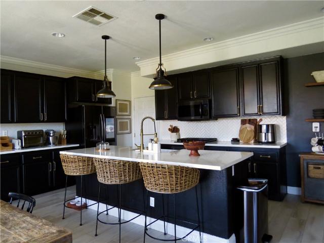 13140 Monrovia