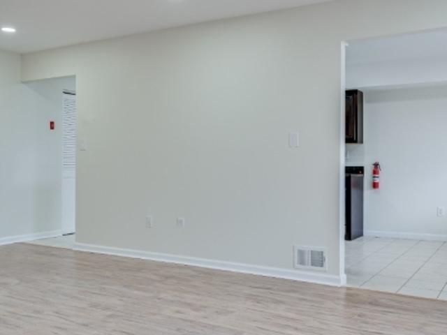 1314 Edison Glen Ter