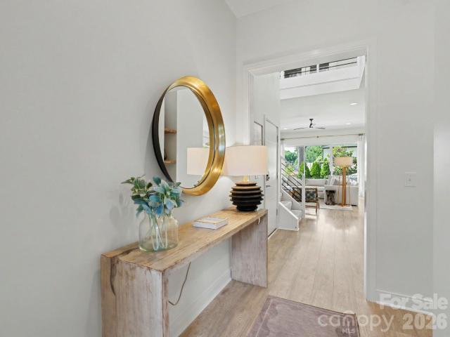 1314 Levy Way