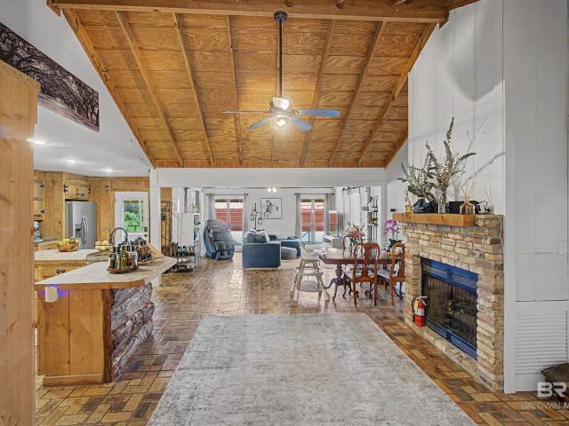 13151 Roberts Road