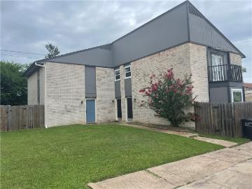 1315 Airline Drive