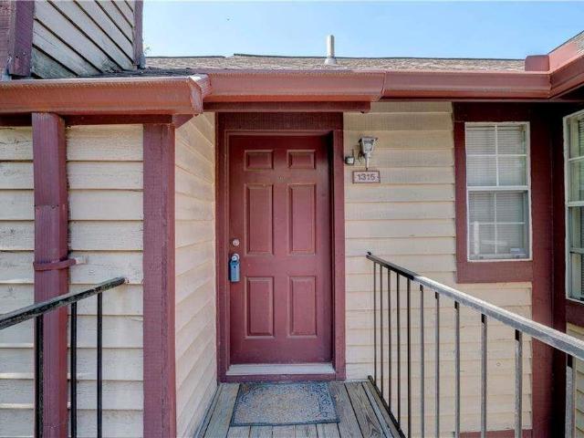 1315 Red Deer Way # 255