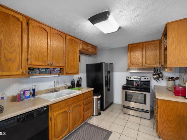 1316 Midland Drive