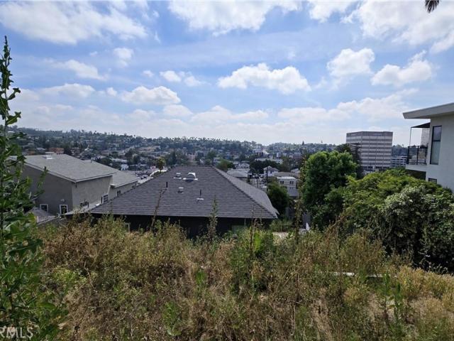 1316 Allesandro St, Los Angeles, CA 90026 | MLS #DW26072