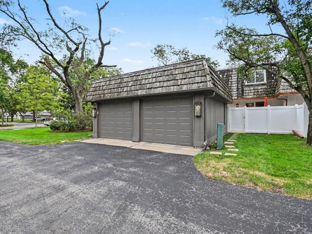 1316 Camellia Drive