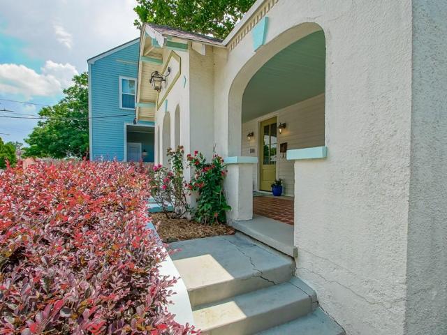 1316 Hillary Street