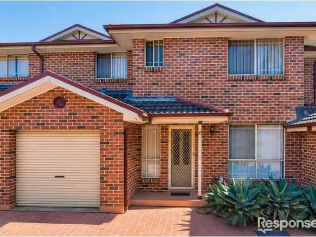 13/16 Hillcrest Road, Quakers Hill Townhouse for rent Listed.