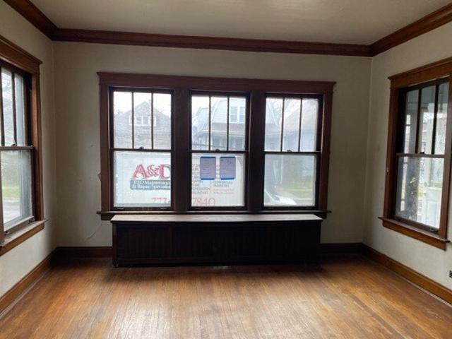 1316 W 72nd Street