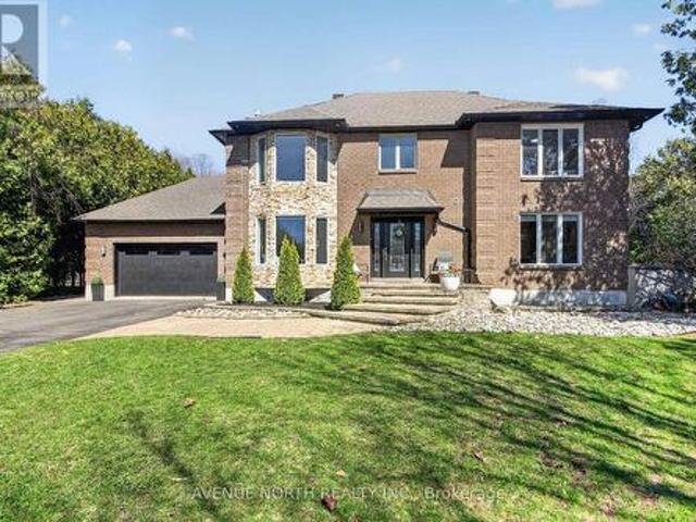1317 Cornfield Crescent, Ottawa, ON, K4P 1B5 house for sale | Listing ID X13688 | Royal LePage