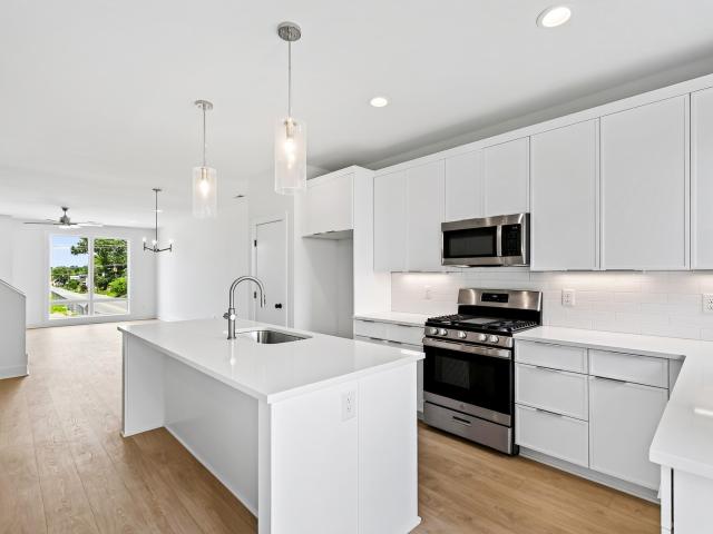 1317 Garner Road 102
