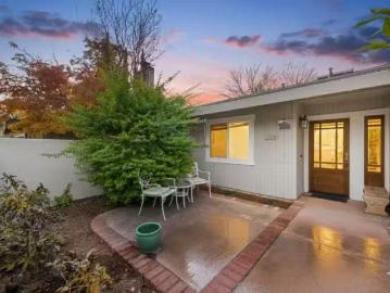 1317 LAKE BLVD, DAVIS, CA 95616