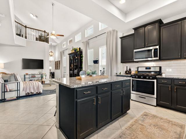 1318 Jenkins Bnd