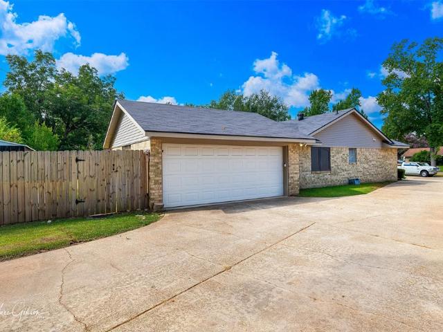 1318 Parkway Circle