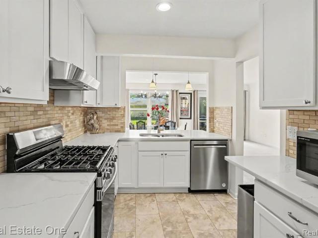1318 Steeplechase Court