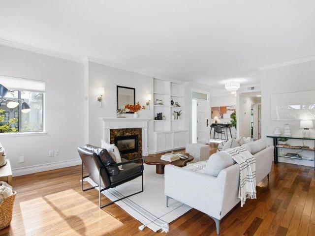 1318 Woodside Road