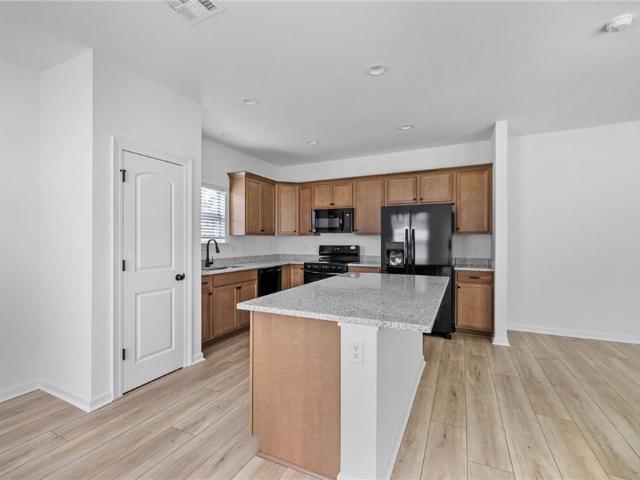 13197 e coles creek loop