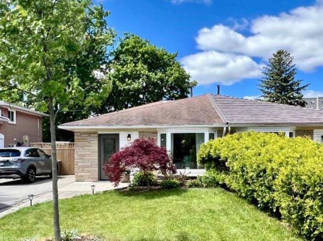 1319 Redbank Crescent, Oakville, ON, L6H 1Y4 house for sale | Listing ID W13653 | Royal LePage