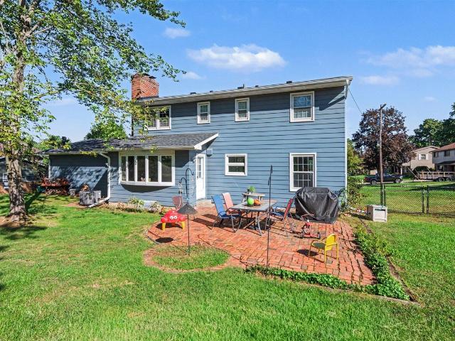 1319 Royal Oak Avenue