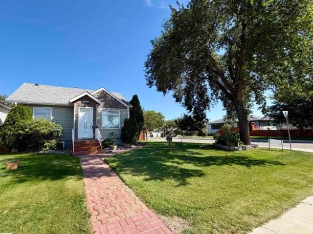 13103 Street Nw, Edmonton, AB, T5L 0B7 house for sale | Listing ID E4505 | Royal LePage