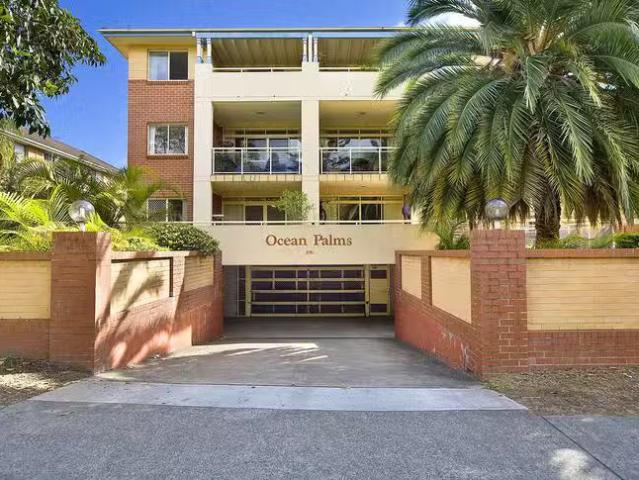 13/106 108 Pacific Parade, Dee Why, NSW 2099