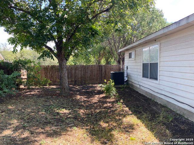 13106 Forum Road, Universal City, US, TX