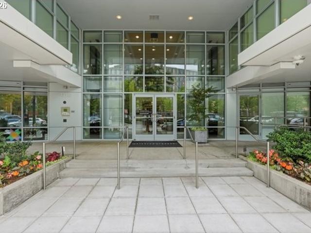 1310 nw naito pkwy # 307a