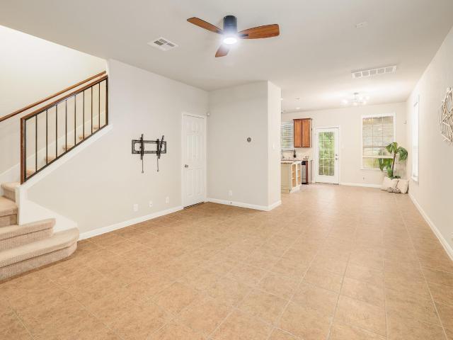 1310 Parmer Ln # 1902