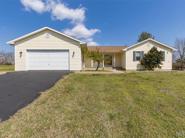 13113 Lakewood Dr, Ste. Genevieve, MO 63670 | MLS #26018