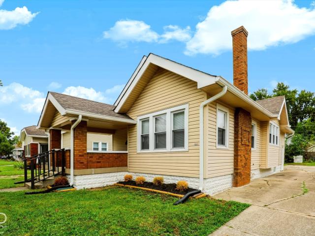 1311 N Linwood Avenue