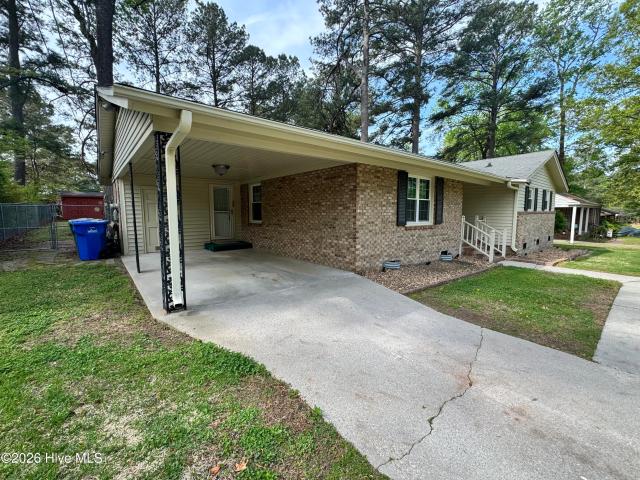 1311 Briarwood Drive NW