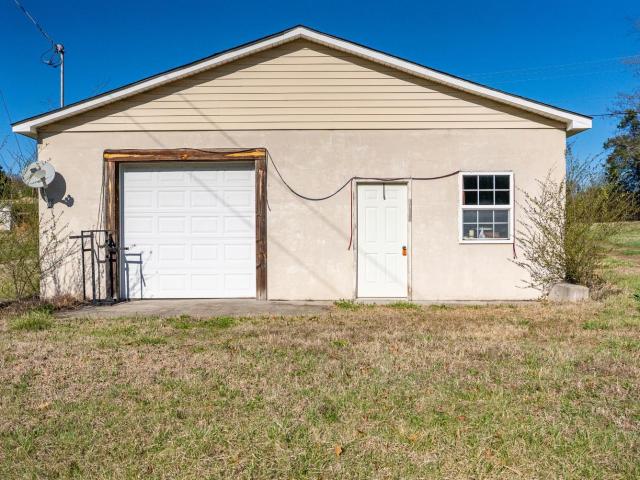 1311 English Tavern Road
