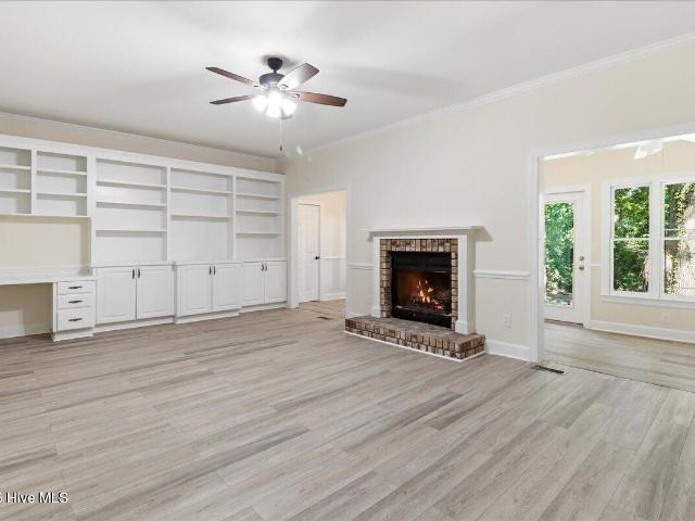 1311 e4 NW Forest Hills Road E4