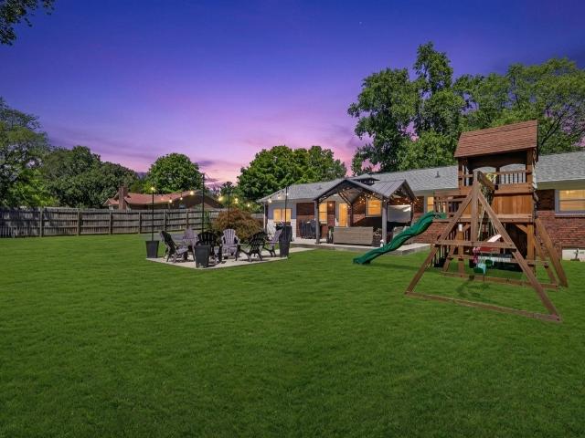 1311 Trinity Dr