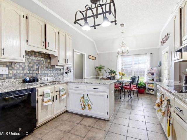 13122 Claybourne Cove