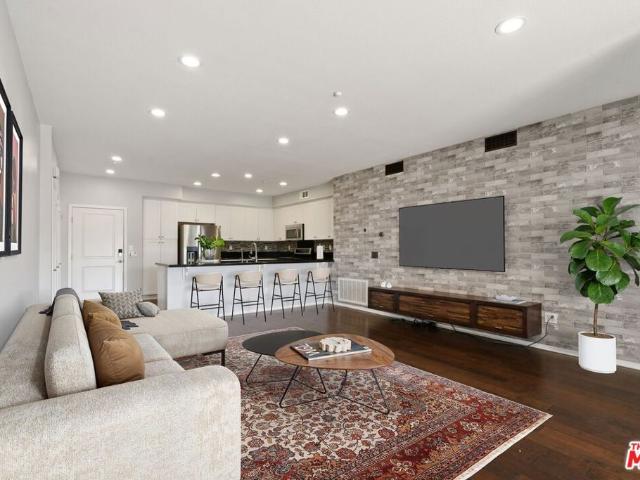 13126 Union Avenue 203
