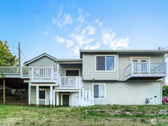 1312 Browns Point Boulevard
