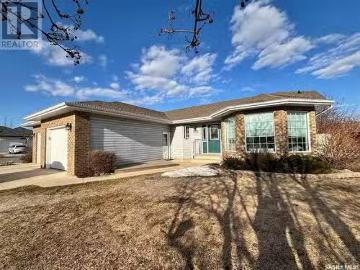 1312 Heidgerken Crescent, Humboldt, SK, S0K 2A0 house for sa.