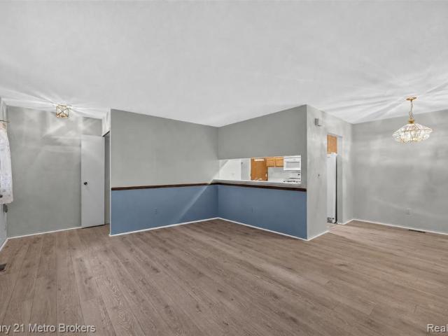 1312 Leisure Drive