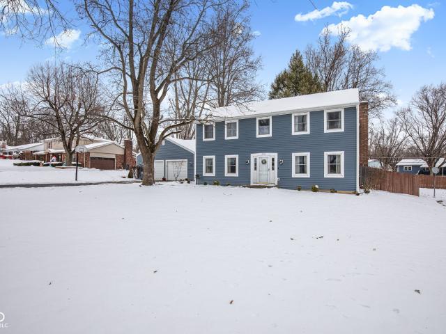 1312 W Country Club Road