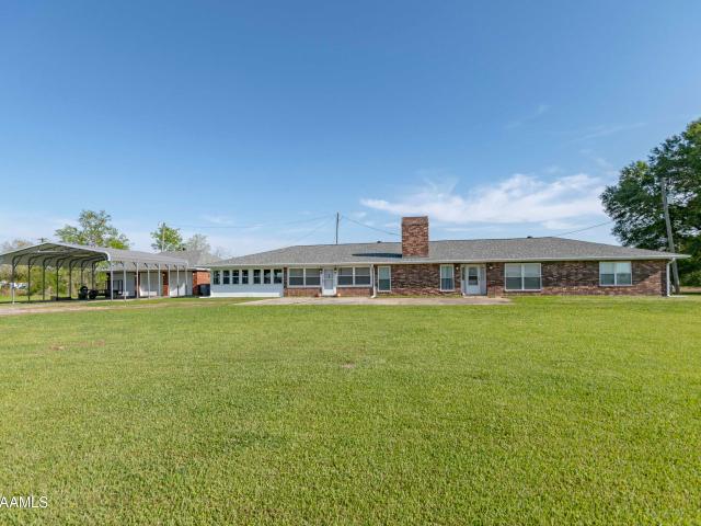 13132 Veterans Memorial Dr, Abbeville, LA 70510 | MLS #RA2600002