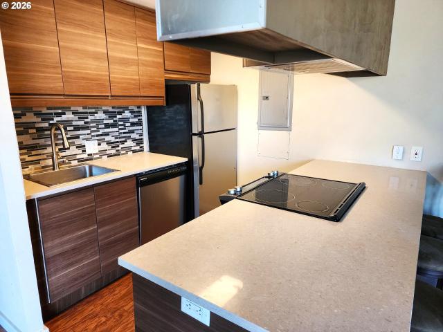 1313 lincoln st # 303