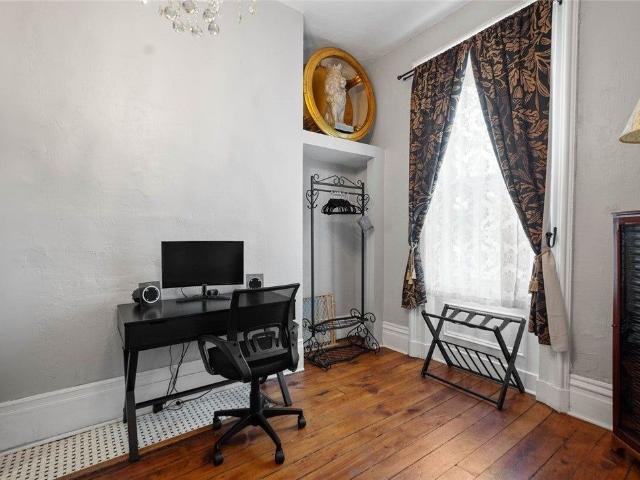 1313 Sandusky St, Pittsburgh, PA