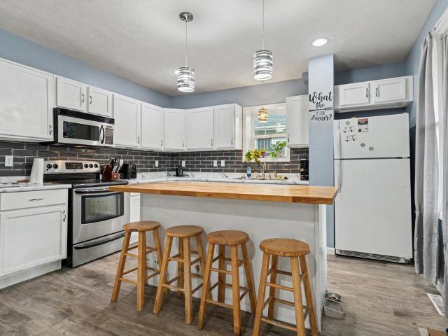 1313 W Chestnut Street